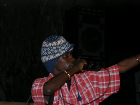 Roots Zunder 2'Off